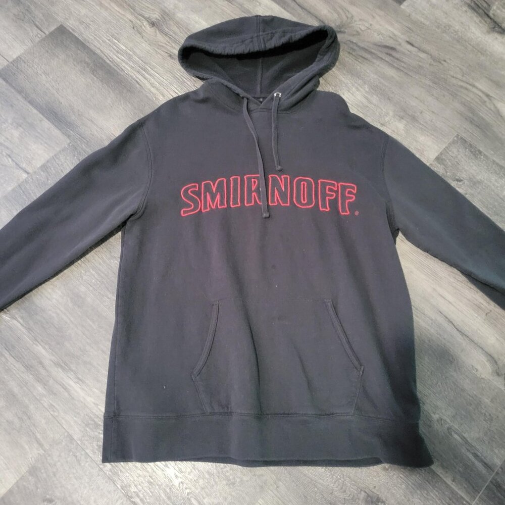 Smirnoff Vodka Hoodie Men’s L Black Hooded Sweatshirt Pullover Hoodie Bar Swag